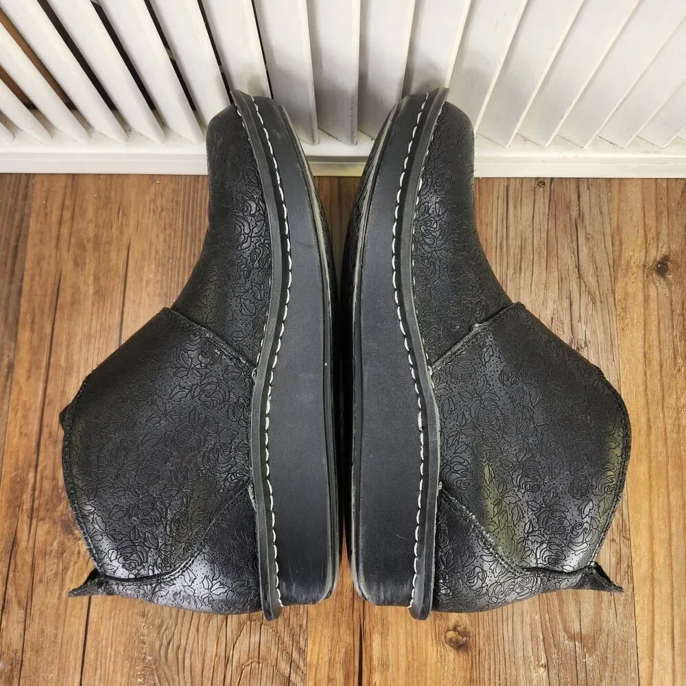 Alegria Caiti Womens Size US 7.5 EU 37 Black Tooled Leather Ankle Bootie Boots